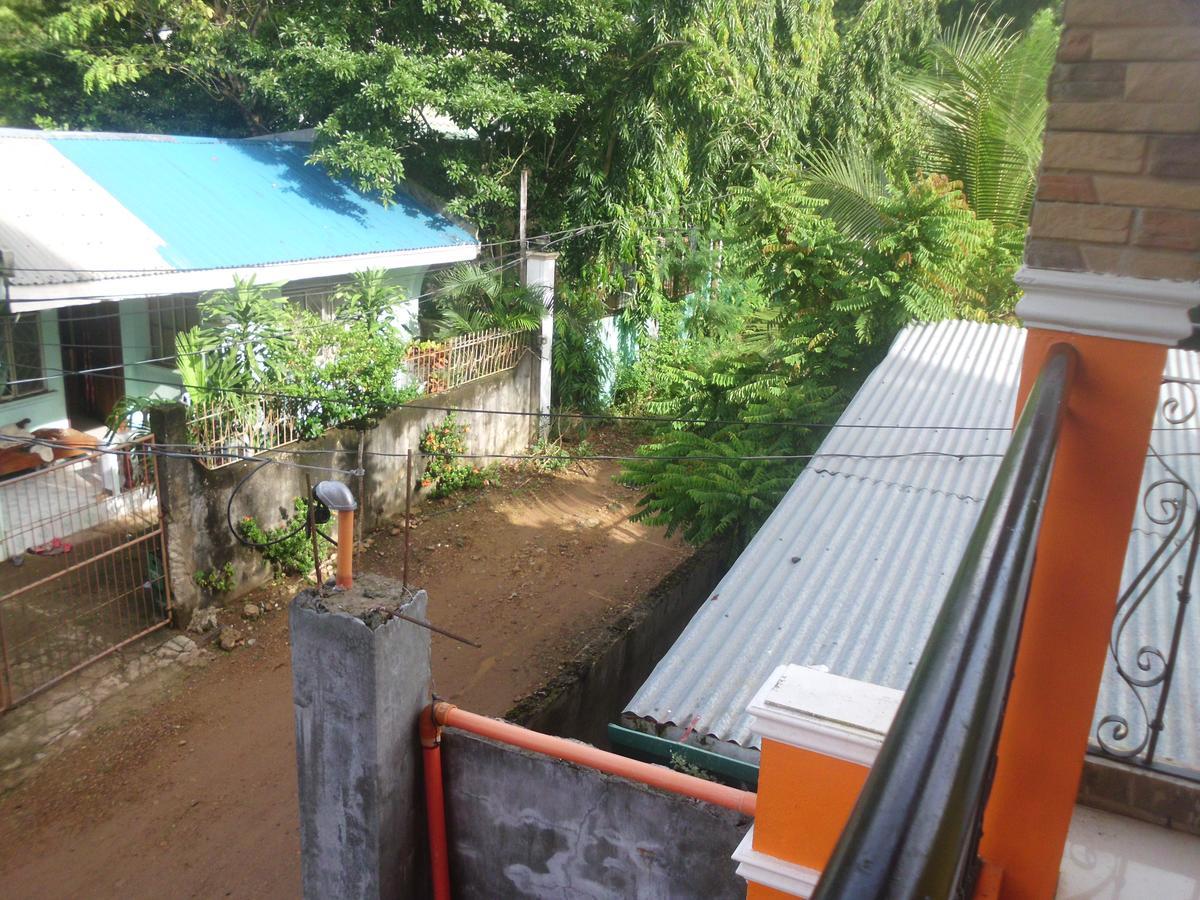 Lan Bless Pension House Coron Kültér fotó