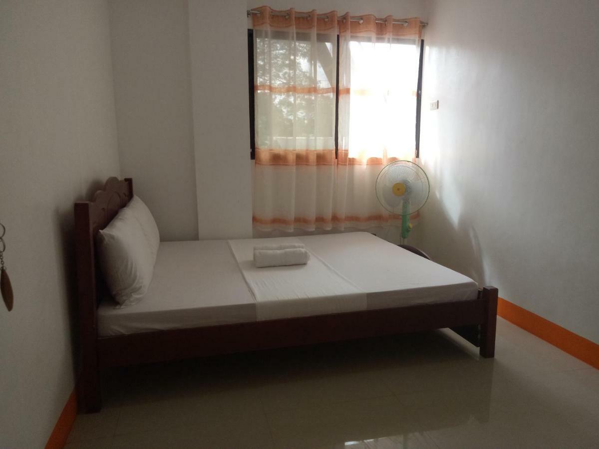 Lan Bless Pension House Coron Kültér fotó